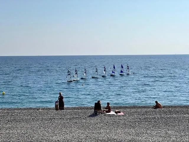 Jardin Sur La Promenade Des Anglais Nice 0*,  Frankrike