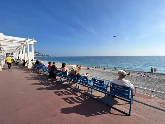Lägenhet Jardin Sur La Promenade Des Anglais Nice Frankrike